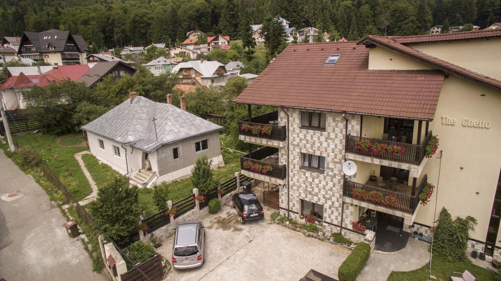 The Ghetto Hotell Buşteni Eksteriør bilde