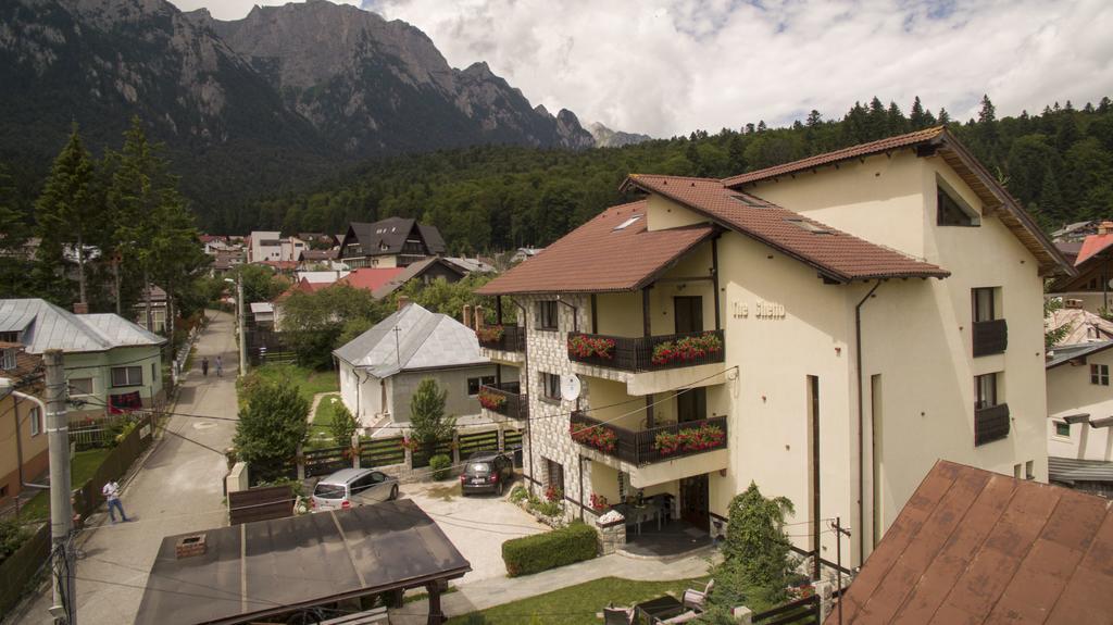 The Ghetto Hotell Buşteni Eksteriør bilde